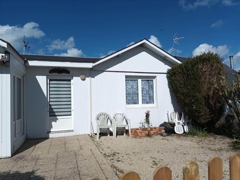 Captain'S Quarters - Maison En Bord De Plage Saint-Côme-de-Fresné Esterno foto